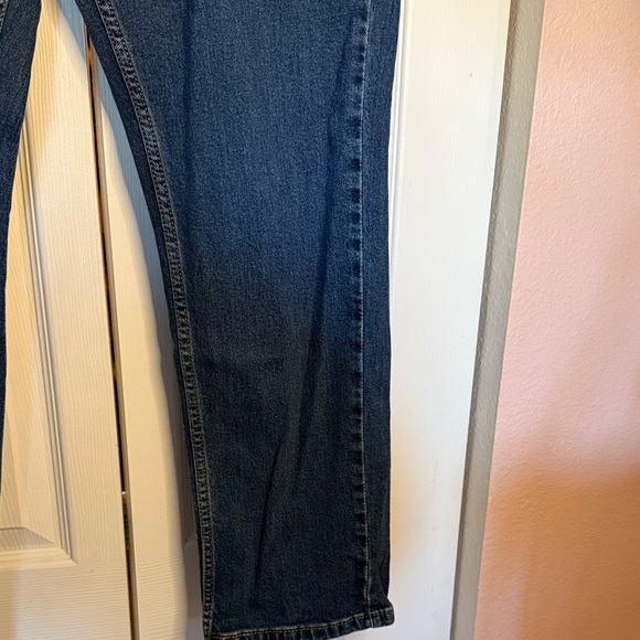 Levi’s Dark Wash  Men's 559 Straight Leg Jeans - Picture 5 of 8